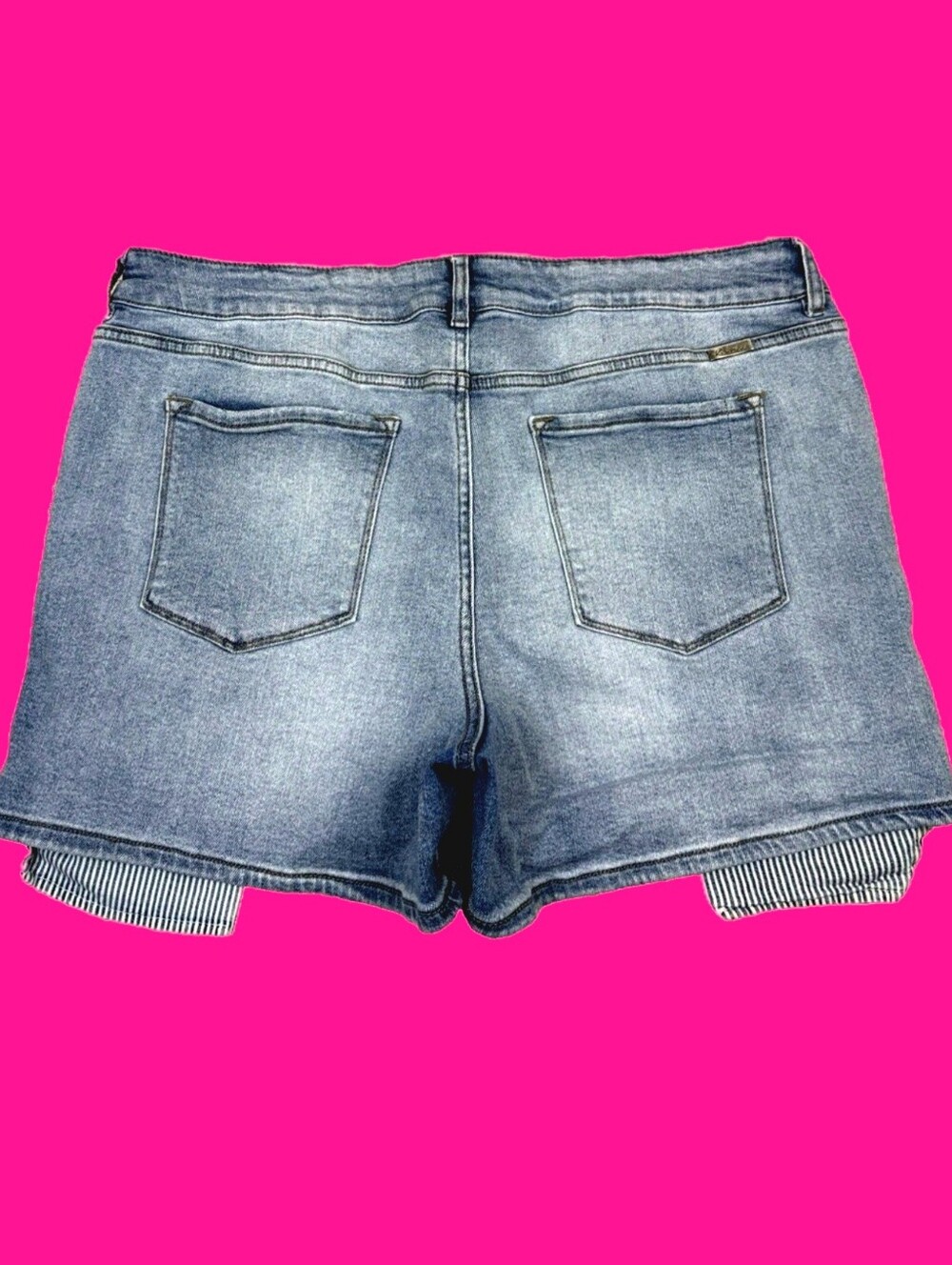 "KanCan" High-Rise Distressed Button Fly Denim Shorts-Size 18-NWOT - Picture 3 of 13